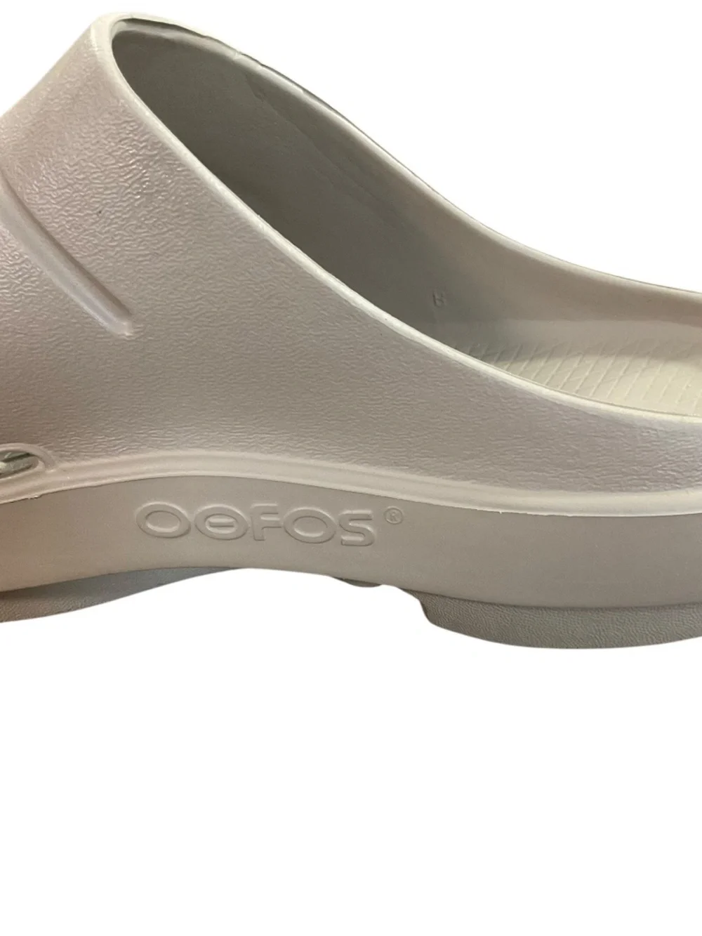 OOFOS OOcloog Men’s Recovery Clogs Size 10 Neutral Gray Slip On Shoes EU 43